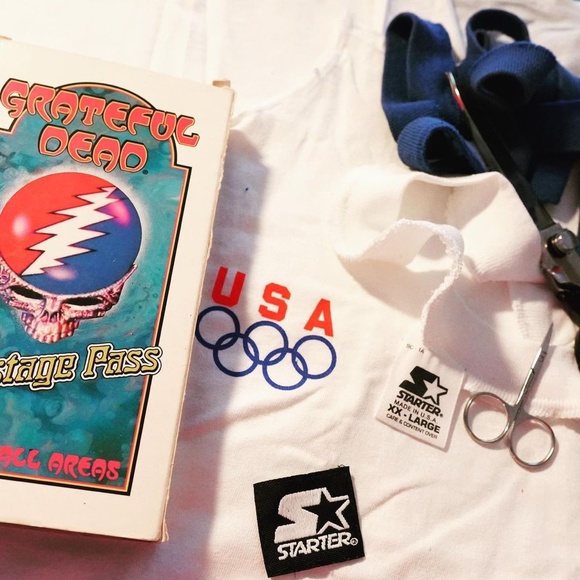 Grateful Dead Jerry Garcia Dead Head Custom Band T - Picture 7 of 7